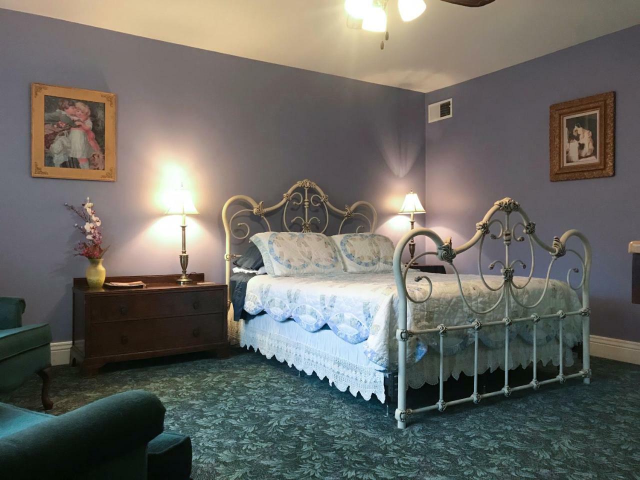 Andor Wenneson Historic Inn Peterson 外观 照片
