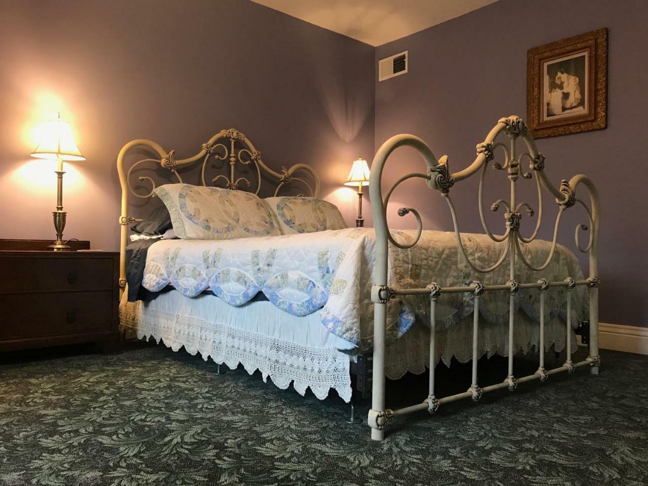 Andor Wenneson Historic Inn Peterson 外观 照片